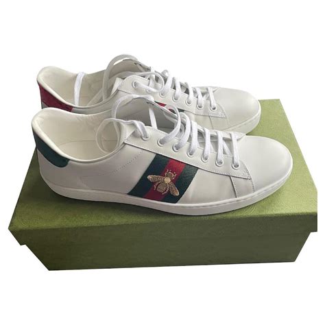 zapatilla gucci abeja